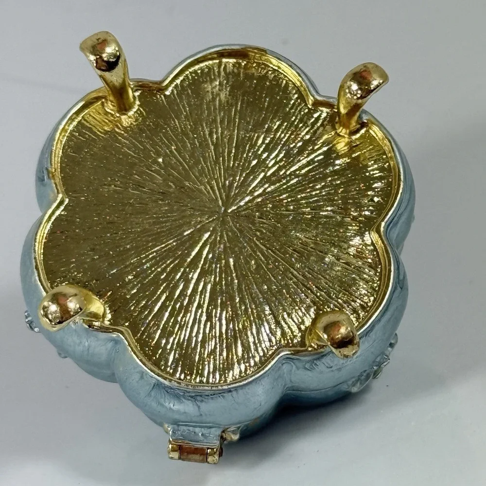 Ornate Victorian Blue Pearl Flower Jewelry Trinket Box Hinged Magnet Closure